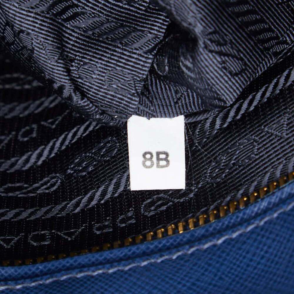 PRADA Blue Leather Saffiano Shoulder Bag - Picture 12 of 13